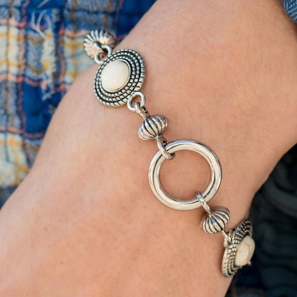 Musical Mountains White Bracelet